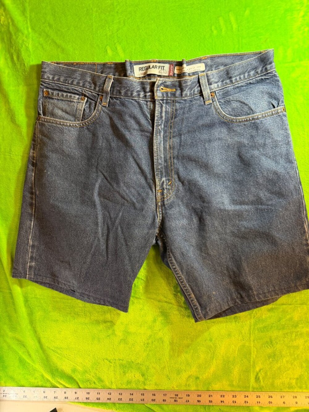 Levi's 550 Regular Fit Denim Shorts Size 40 Blue